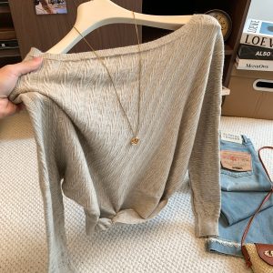 2026 Autumn Winter Lazy Style Asymmetric Batwing Sleeve One Shoulder Knit Sweater Women Loose Slimming Waist Top